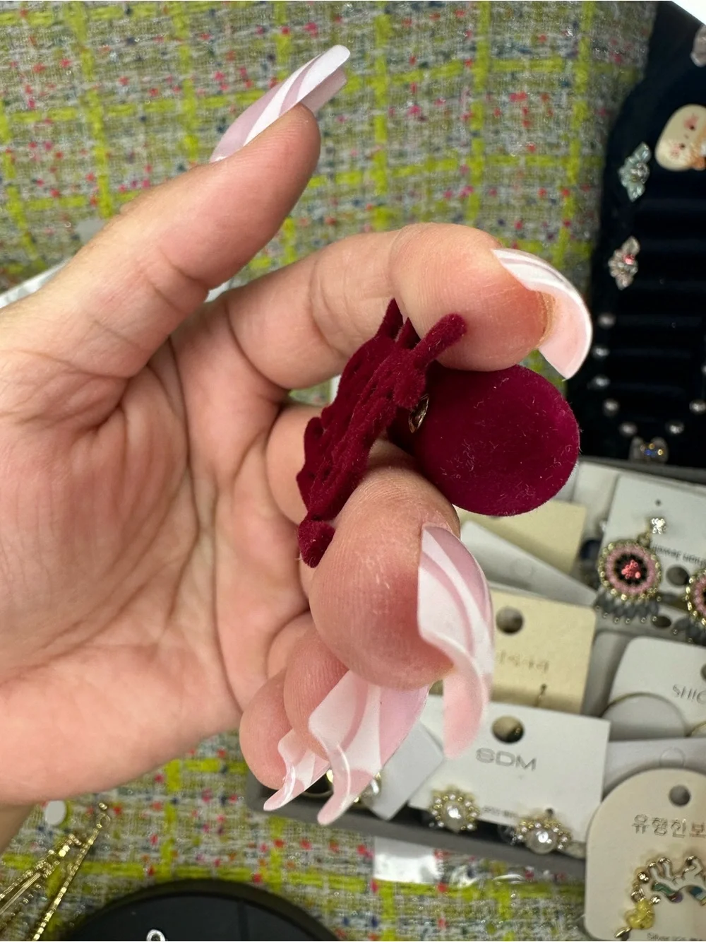 Answer for accessory subcategory